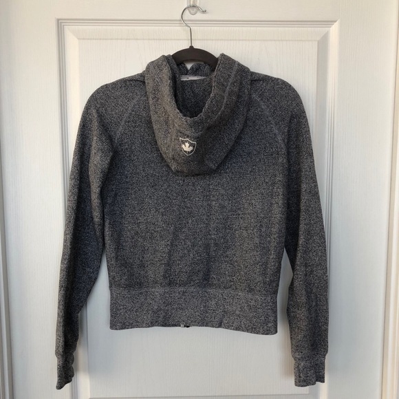 Roots Sweatshirt - Picture 2 of 3